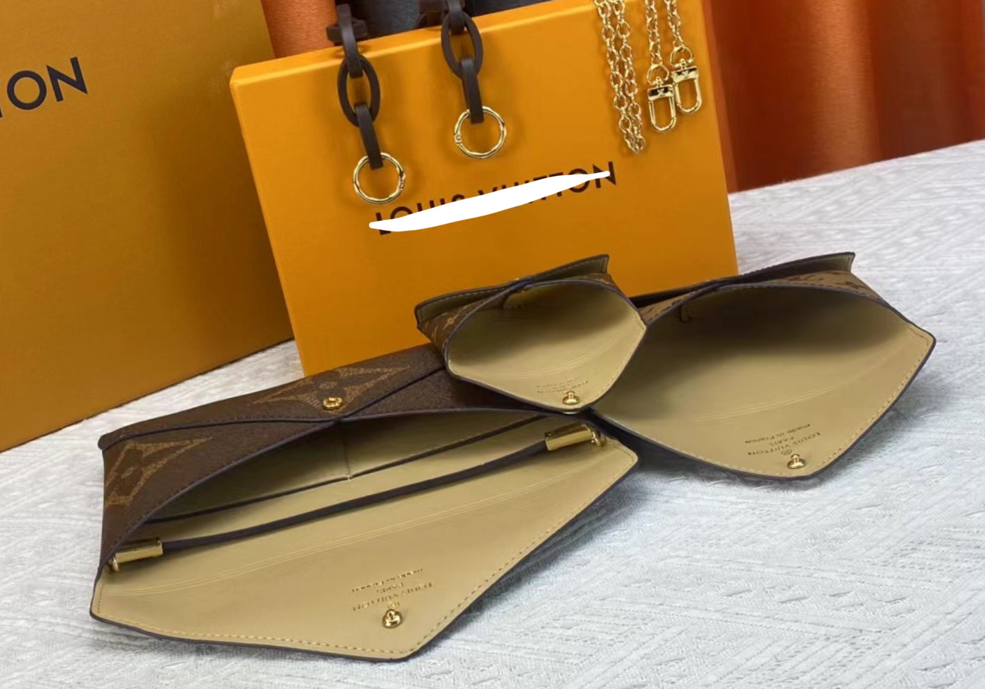 Vee accessories