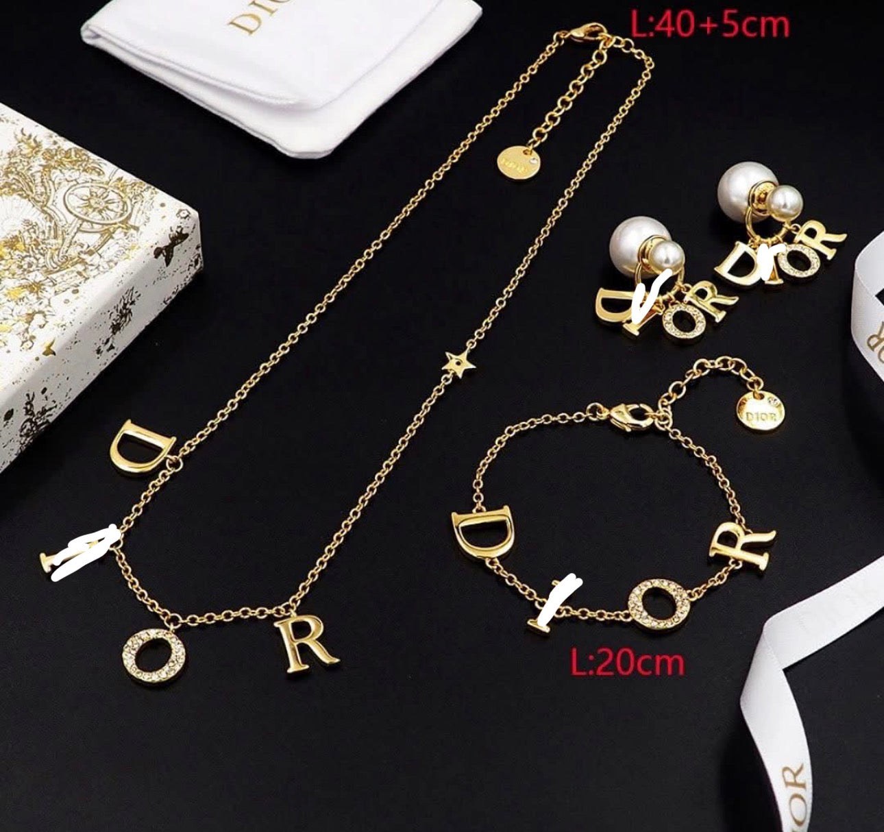 D set necklace bracelet earrings