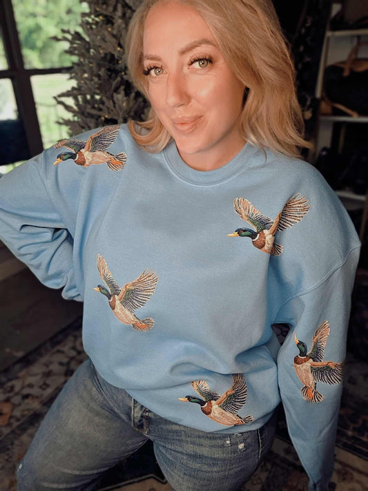 Flying Ducks Queen Style Pullover