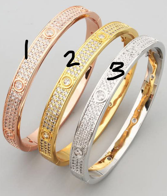 Cart jeweled bracelet