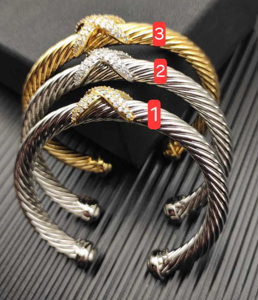 DY cuff