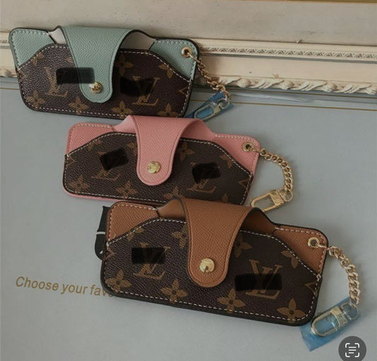 Sunglasses holder