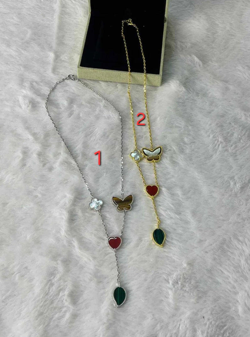 Van C clover heart necklace
