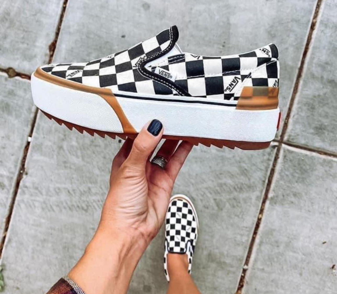 V shoes platform