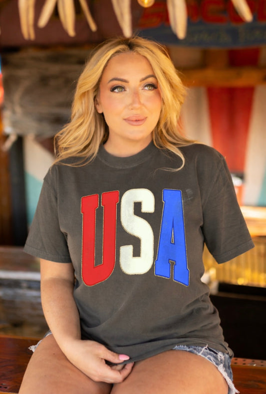 USA Gold Outline Comfort Colors Tee