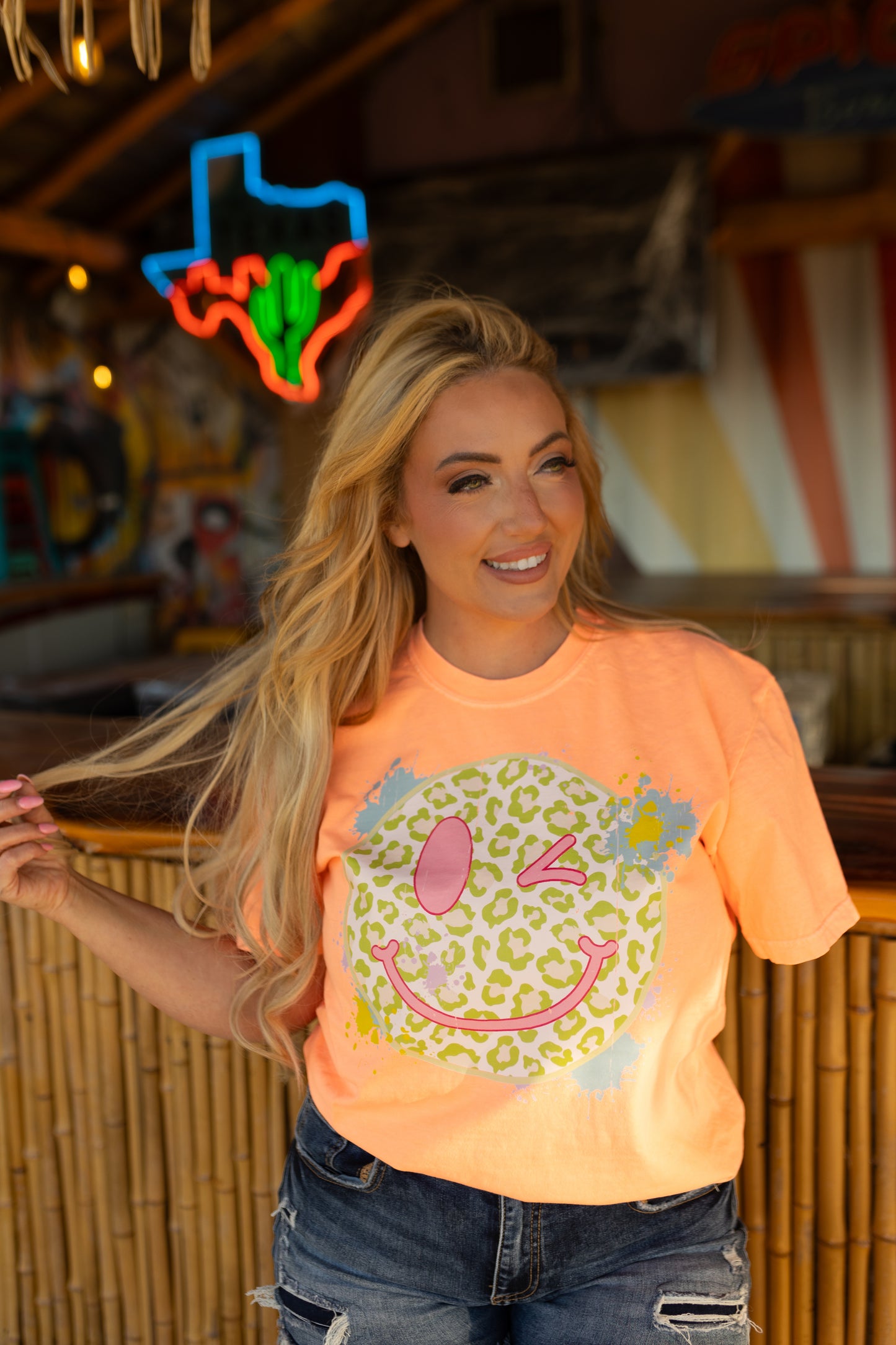 Wink Smiley (green leopard) Comfort Colors Tee