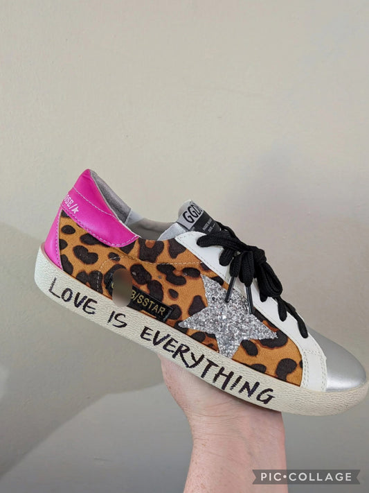 Hot pink cheetah golden g