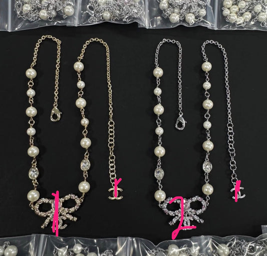Double C necklace