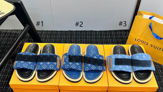 Vee pool slide sandal