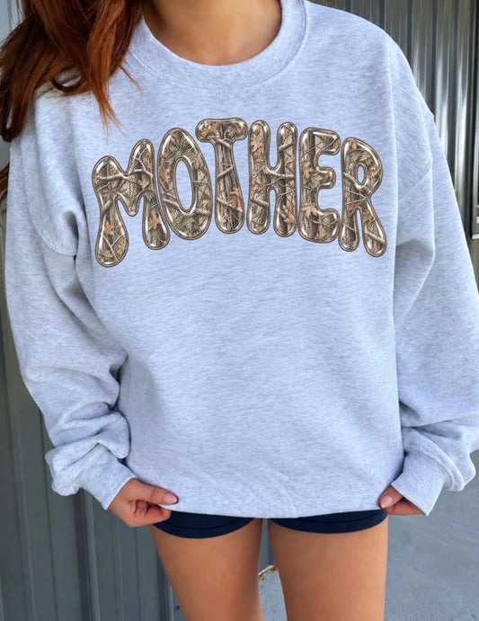 Mother Camo Pullover Kelly