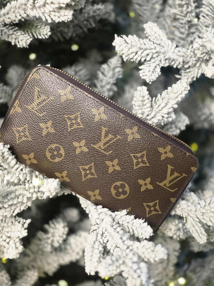 Single Zip Mono Wallet