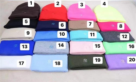 set of 2 Lu beanie