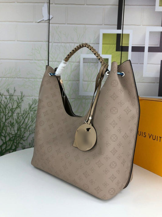 Vee braided strap